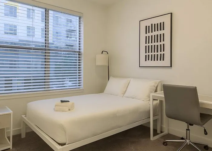 Boulevard Modern 1br Asu Pool Gym 10 *